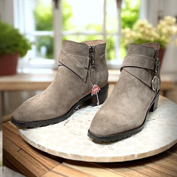 Blondo Sway Waterproof Bootie Women’s 8M Suede Ankle Boots Taupe Fall Chic Trend - Picture 9 of 13